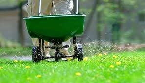 Fertilization service - Professional lawn care in Madison Wisconsin by TotalGuard